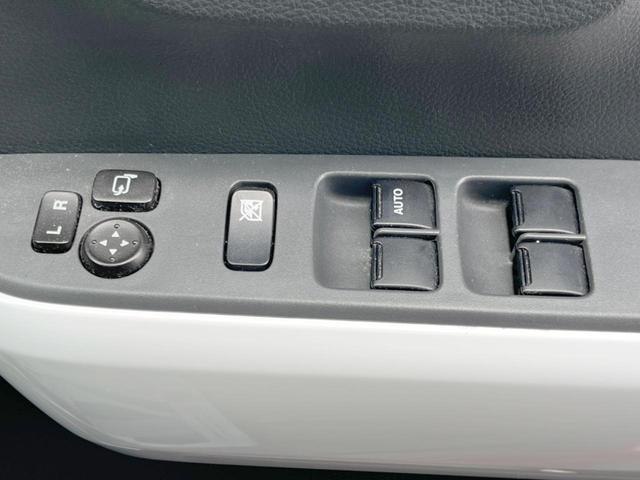 ハスラー Ｇ　２トーンカラー　カロッツェリアナビ　レーダーブレーキサポート　バックカメラ　Ｂｌｕｅｔｏｏｔｈ　キーレスプッシュスタート　シートヒーター　バニティミラー　アイドリングストップ（32枚目）