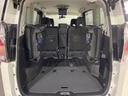 後席を格納すると、これだけの広さが！シーンに合わせたシートアレンジで、大きな荷物も積むことが出来ます♪