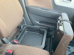 ڥȥܥåۥȤβ̤μǼڡäƤꡢ֥åʤɡ鸫줿ʤΤ򤹤äǼǤ 7