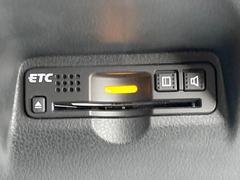 【ＥＴＣ】高速道路の料金所をストレスなく通過！話題のスポットやサービスエリアに多い「スマートIntercooler」利用時は必須のアイテムです。当店でセットアップを実施、ご納車当日からすぐにご利用いただけます！ 5