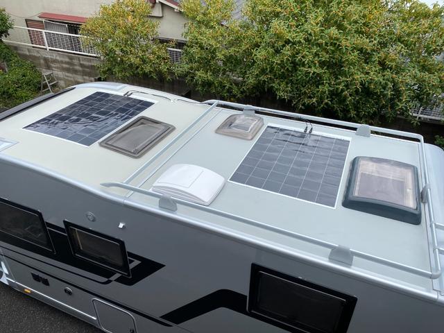 デュカト 　アドリア　マトリックス・スプリーム　６７０ＳＬ　９速ＡＴ右Ｈ　ＬａｃＰＫＧ　　家庭用エアコン　サーキュレーター　電動ダウンベット　床壁暖房　シャワールーム　サブバッテリー　ソーラーパネル　インバーター（10枚目）