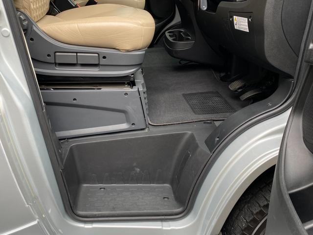 デュカト 　アドリア　マトリックス・スプリーム　６７０ＳＬ　９速ＡＴ右Ｈ　ＬａｃＰＫＧ　　家庭用エアコン　サーキュレーター　電動ダウンベット　床壁暖房　シャワールーム　サブバッテリー　ソーラーパネル　インバーター（26枚目）