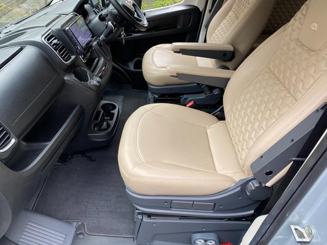 デュカト 　アドリア　マトリックス・スプリーム　６７０ＳＬ　９速ＡＴ右Ｈ　ＬａｃＰＫＧ　　家庭用エアコン　サーキュレーター　電動ダウンベット　床壁暖房　シャワールーム　サブバッテリー　ソーラーパネル　インバーター（34枚目）