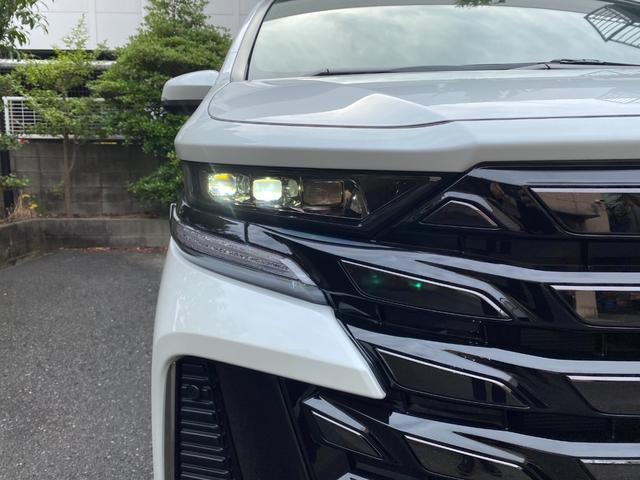 ヴェルファイア Ｚ　プレミア　Ｚプレミア　改良モデル　内装ブラウン　１３．２後席モニター　ユニバーサルステップ　左右独立ムーンルーフ　パノラミックビューモニター　デジタルインナーミラー　ブラインドスポットモニター　両側電動スライド（9枚目）