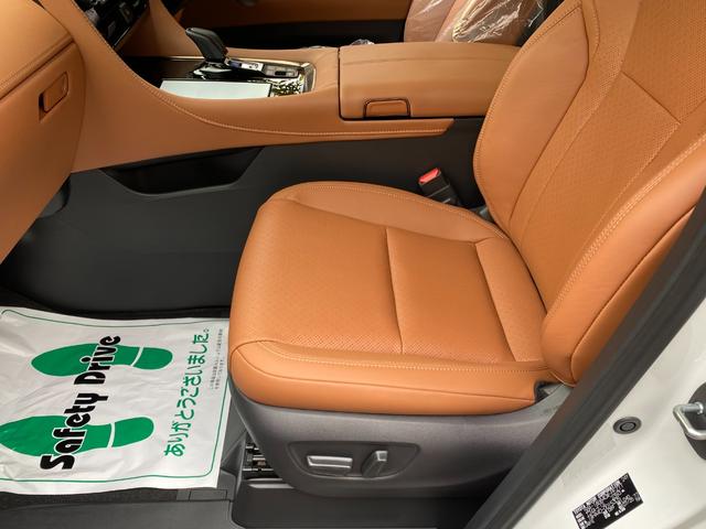 ヴェルファイア Ｚ　プレミア　Ｚプレミア　改良モデル　内装ブラウン　１３．２後席モニター　ユニバーサルステップ　左右独立ムーンルーフ　パノラミックビューモニター　デジタルインナーミラー　ブラインドスポットモニター　両側電動スライド（52枚目）