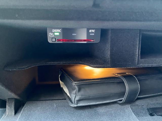 A7スポーツバック 2.0TFSIクワトロ 後期型 黒革 HDDナビ/DTV/Bカメラ/Bluetooth マトリックスLED 車高調 20AW イエローキャリパー 可変バルブ付/デュアルマフラー パワーテールゲート 可変リアウイング BSM(23枚目)