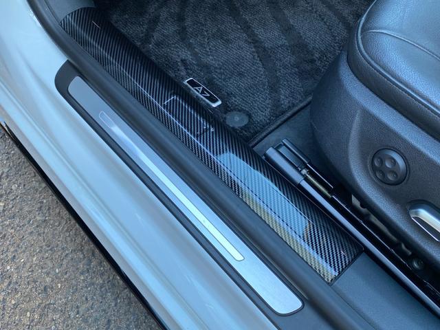 A7スポーツバック 2.0TFSIクワトロ 後期型 黒革 HDDナビ/DTV/Bカメラ/Bluetooth マトリックスLED 車高調 20AW イエローキャリパー 可変バルブ付/デュアルマフラー パワーテールゲート 可変リアウイング BSM(48枚目)