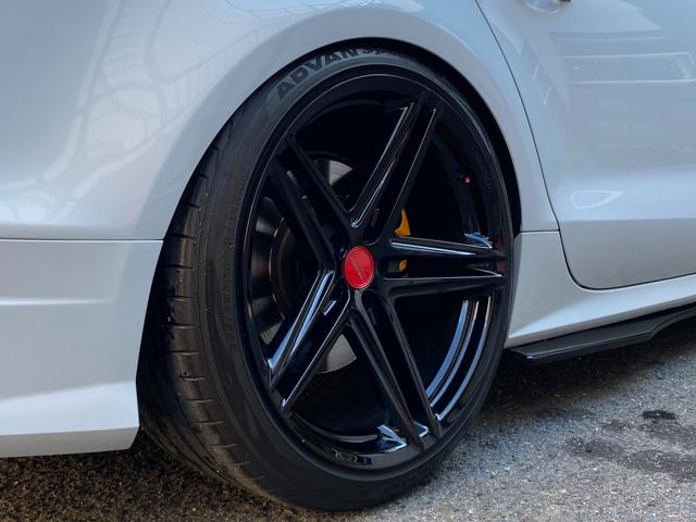 A7スポーツバック 2.0TFSIクワトロ 後期型 黒革 HDDナビ/DTV/Bカメラ/Bluetooth マトリックスLED 車高調 20AW イエローキャリパー 可変バルブ付/デュアルマフラー パワーテールゲート 可変リアウイング BSM(74枚目)