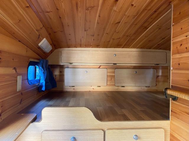 タウンエーストラック アウトドアJr 4WDキャンピング SHARP冷暖房ルームエアコン HONDA発電機 EU28is 冷蔵庫(46L) オーブンレンジ 後席10型モニター バッテリーチャージャー サブバッテリー HDDナビ/DTV/Bカメラ/ETC(35枚目)