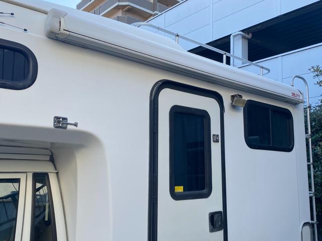 タウンエーストラック アウトドアJr 4WDキャンピング SHARP冷暖房ルームエアコン HONDA発電機 EU28is 冷蔵庫(46L) オーブンレンジ 後席10型モニター バッテリーチャージャー サブバッテリー HDDナビ/DTV/Bカメラ/ETC(57枚目)