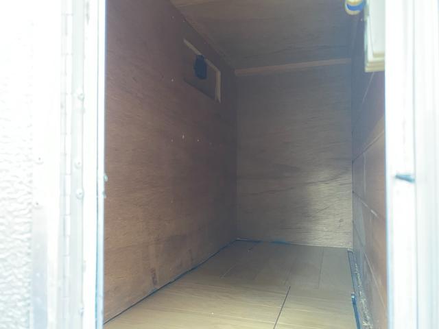 タウンエーストラック アウトドアJr 4WDキャンピング SHARP冷暖房ルームエアコン HONDA発電機 EU28is 冷蔵庫(46L) オーブンレンジ 後席10型モニター バッテリーチャージャー サブバッテリー HDDナビ/DTV/Bカメラ/ETC(74枚目)