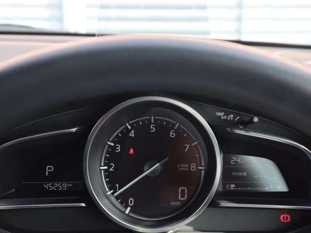 ＭＡＺＤＡ２ １．５　１５Ｓ　ブラック　トーン　エディション　マツダ認定中古車　衝突被害軽減ブレーキ　３６（7枚目）