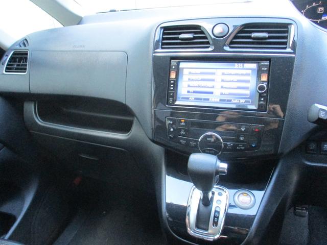 セレナ ハイウェイスター　Ｓ－ハイブリッド（4枚目）