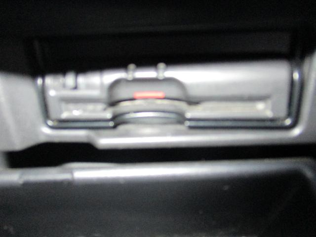 セレナ ハイウェイスター　Ｓ－ハイブリッド（32枚目）