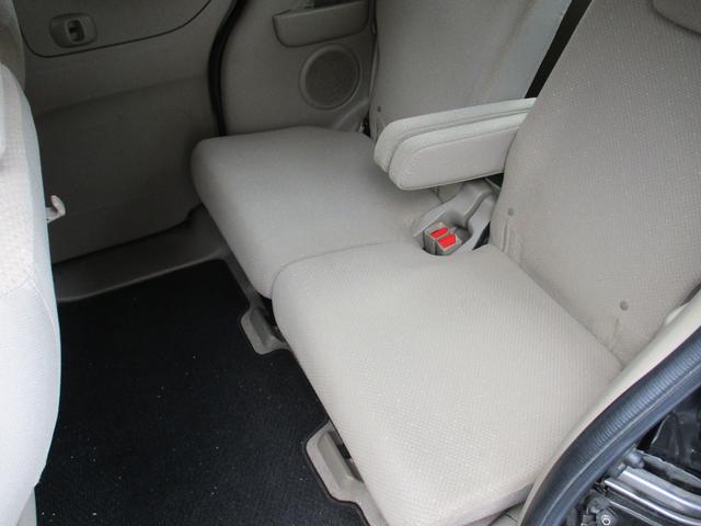 N-BOX G・Lパッケージ ディーラー下取り車両 新車整備点検記録簿 車検令和9年8月迄 電動パワースライドドア オートクロージャードア KENWOOD社SDナビ 地デジ ステアマチック ECON 社外アルミ(16枚目)