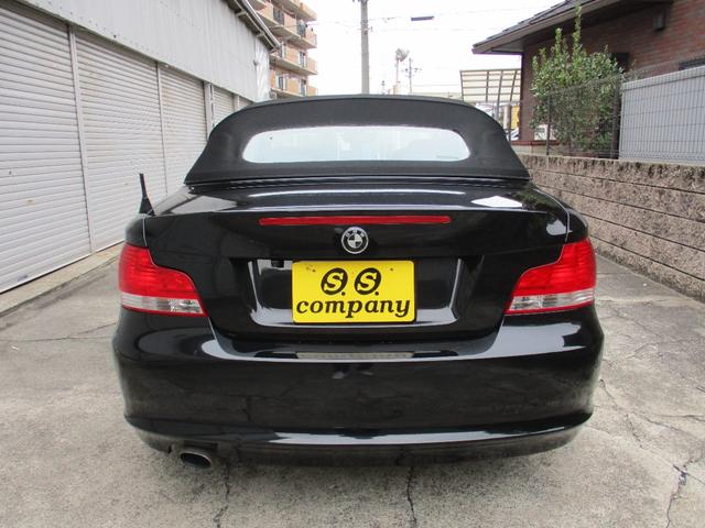 １シリーズ １２０ｉ　カブリオレ　電動フルオープンモデルクーペ　ＢＬＡＣＫホロ　赤皮電動パワーシート　シートヒーター社外ナビ　ＴＶ　Ｂｌｕｅｔｏｏｔｈ　バックモニター整備点検記録簿　ＫＥＹレス　純正アルミ　ＨＩＤキセノンライト（8枚目）