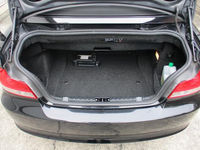 １シリーズ １２０ｉ　カブリオレ　電動フルオープンモデルクーペ　ＢＬＡＣＫホロ　赤皮電動パワーシート　シートヒーター社外ナビ　ＴＶ　Ｂｌｕｅｔｏｏｔｈ　バックモニター整備点検記録簿　ＫＥＹレス　純正アルミ　ＨＩＤキセノンライト（37枚目）