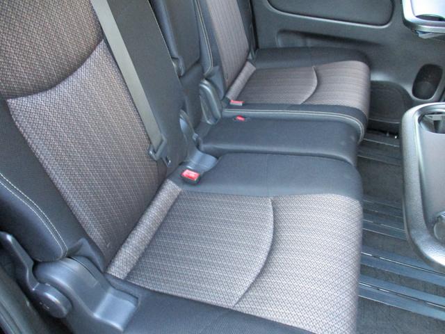 セレナ ハイウェイスターＧ　Ｓ－ＨＶアドバンスドセーフティ　大型８インチＳＤナビゲーション　左右両側電動パワースライドドア　スマートＫＥＹ　ナビＴＶバックモニターＢｌｕｅｔｏｏｔｈ純正フリップダウンモニターＬＥＤヘッドエマージェンシーブレーキＥＴＣ（16枚目）