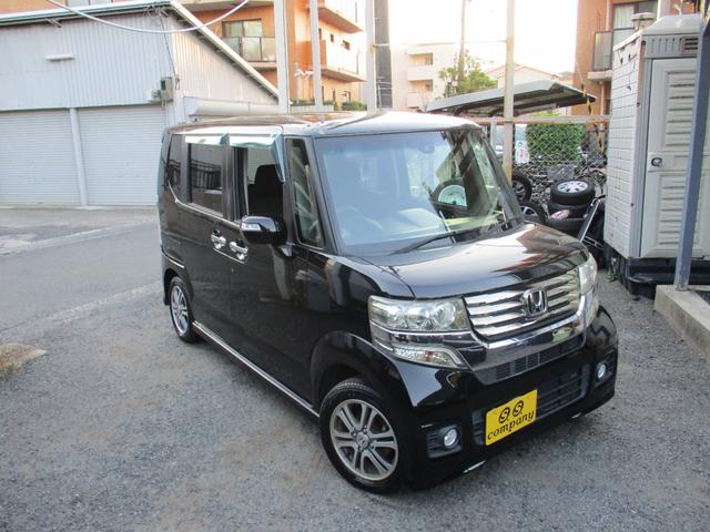 Ｎ－ＢＯＸカスタム Ｇ　ＳＳパッケージ　左右両側電動パワースライドドア　ＬＥＤ　社外ナビＴＶフルセグ　バックモニター　シティブレーキアクティブシステム　純正カスタムエアロキット　スマートＫＥＹ　ＥＴＣ　純正メッキグリル（2枚目）