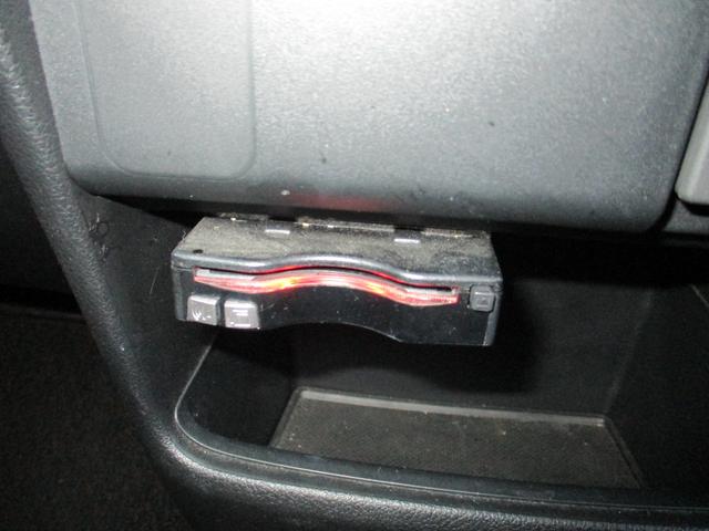 Ｎ－ＢＯＸカスタム Ｇ　ＳＳパッケージ　左右両側電動パワースライドドア　ＬＥＤ　社外ナビＴＶフルセグ　バックモニター　シティブレーキアクティブシステム　純正カスタムエアロキット　スマートＫＥＹ　ＥＴＣ　純正メッキグリル（28枚目）