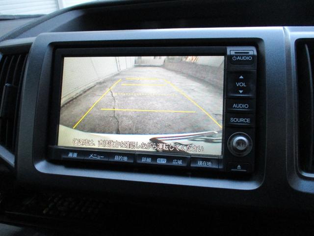 ステップワゴンスパーダ Ｚ　新車ワンオーナー車　新車整備点検記録簿　ＨＯＮＤＡインターナビＴＶ　バックモニター左右両側電動パワースライドドア　スマートＫＥＹドラレコ　ＥＴＣ　スタッドレスタイヤ付き（10枚目）