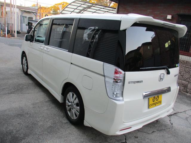 ステップワゴンスパーダ Ｚ　新車ワンオーナー車　新車整備点検記録簿　ＨＯＮＤＡインターナビＴＶ　バックモニター左右両側電動パワースライドドア　スマートＫＥＹドラレコ　ＥＴＣ　スタッドレスタイヤ付き（22枚目）