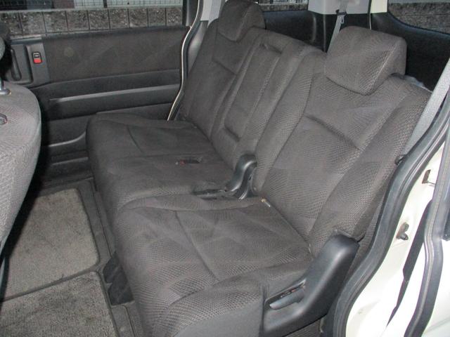 ステップワゴンスパーダ Ｚ　新車ワンオーナー車　新車整備点検記録簿　ＨＯＮＤＡインターナビＴＶ　バックモニター左右両側電動パワースライドドア　スマートＫＥＹドラレコ　ＥＴＣ　スタッドレスタイヤ付き（31枚目）