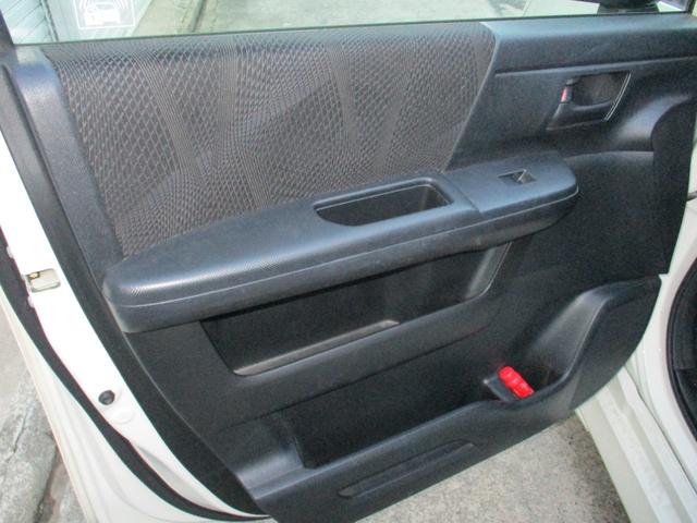 ステップワゴンスパーダ Ｚ　新車ワンオーナー車　新車整備点検記録簿　ＨＯＮＤＡインターナビＴＶ　バックモニター左右両側電動パワースライドドア　スマートＫＥＹドラレコ　ＥＴＣ　スタッドレスタイヤ付き（39枚目）