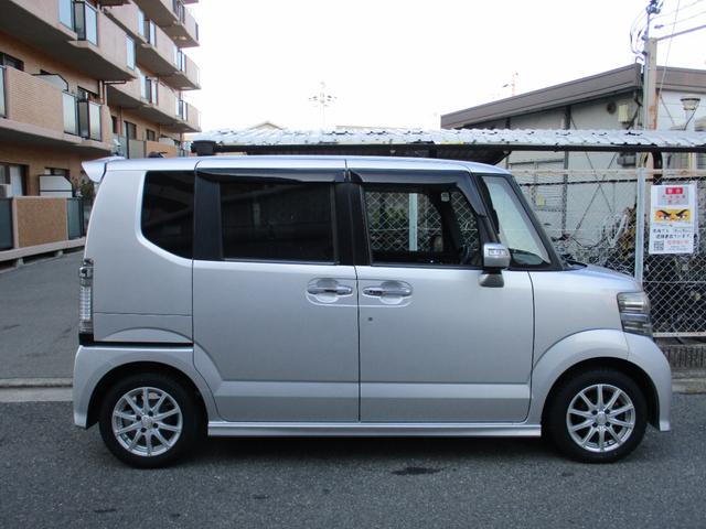 N-BOXカスタム G ターボSSパッケージ 上級特別仕様車 ターボ車両 整備点検記録簿 専用純正フルエアロキット 左右両側電動パワースライドドア ナビTVバックモニターBluetooth ETC LED ヘッド&ルーム球 レザー調シートカバー(3枚目)