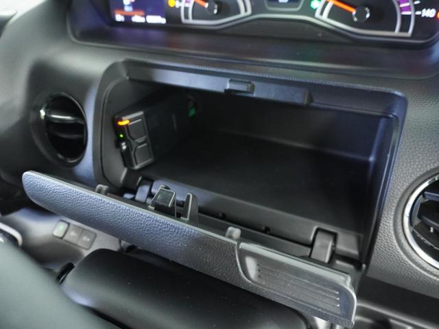 Ｎ－ＢＯＸカスタム Ｇ・Ｌターボホンダセンシング　１オ－ナ－ナビＲカメＤレコＥＴＣ両電扉ＢＴ地デジ（58枚目）