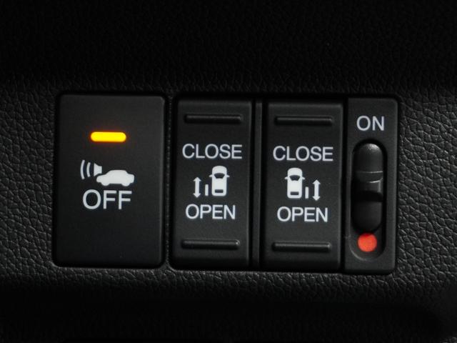 フリードハイブリッド ハイブリッド・ＥＸ　６人乗り／衝突被害軽減システム／純正ナビゲーション／バックカメラ／フルセグＴＶ／Ｂｌｕｅｔｏｏｔｈ接続音楽再生／ＬＥＤヘッドライト／両側電動スライドドア／シートヒーター／クルーズコントロール／ＥＴＣ（5枚目）