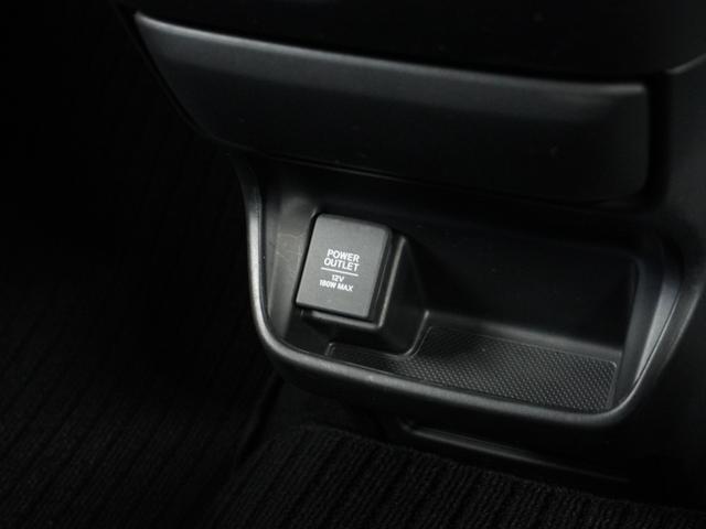 フリードハイブリッド ハイブリッド・ＥＸ　６人乗り／衝突被害軽減システム／純正ナビゲーション／バックカメラ／フルセグＴＶ／Ｂｌｕｅｔｏｏｔｈ接続音楽再生／ＬＥＤヘッドライト／両側電動スライドドア／シートヒーター／クルーズコントロール／ＥＴＣ（6枚目）