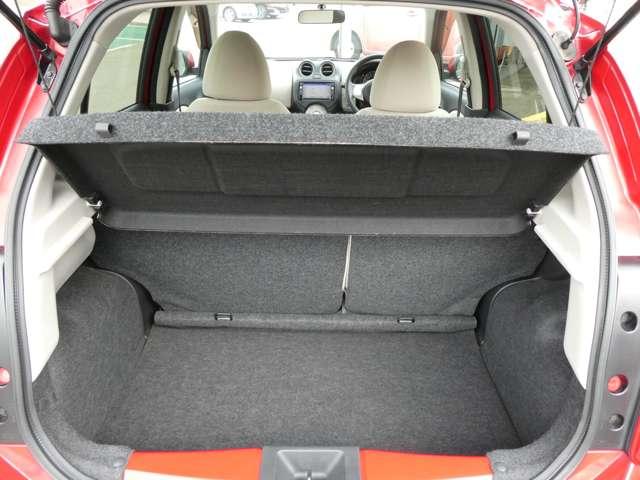 マーチ １．２　１２Ｇ　フルセグＴＶ付メモリーナビ　ナビ・フルセグＴＶ　インテリジェントキー　記録簿付き　　　運転席・助手席エアバッグ　ＥＴＣ　オートエアコン　ＡＢＳ　パワーウィンドウ　アイドリングストップ（15枚目）