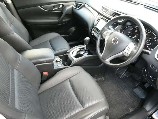 エクストレイル 2.0 20Xtt エマージェンシーブレーキ 2列車 4WD アラウンドビューモニター 衝突被害軽減ブレーキ アイドリングストップ 切替式4WD ナビ・フルセグTV インテリジェントキー LED エアバッグ オートエアコン アルミホイール 記録簿 ワンオーナー(16枚目)