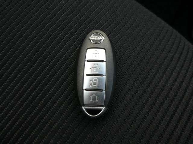 プレサージュ ２．５　２５０ハイウェイスター　フルセグＴＶ付ＨＤＤナビ　インテリジェントキー　アルミホイール　オートエアコン　盗難防止システム　パワーウィンドウ　ナビ・フルセグＴＶ　パワステ　両側スライド片側電動ドア　バックカメラ（10枚目）