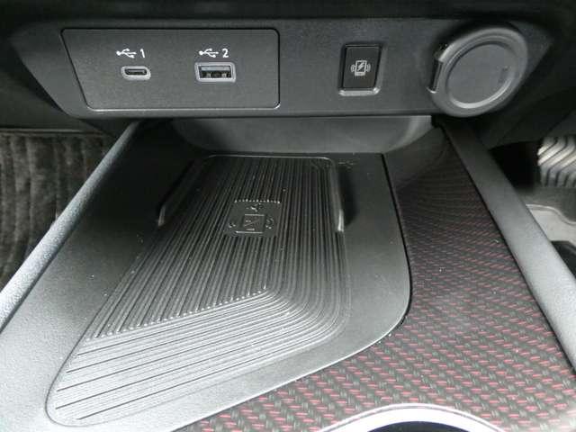 オーラ 1.2 NISMO チューンド e-POWER 4WD プロパイロット アラウンドビューモニター インテリジェントキー 電動シート アルミ 4WD ETC LEDヘッドライト 追従クルーズコントロール フルセグTV・ナビ シートヒーター(10枚目)