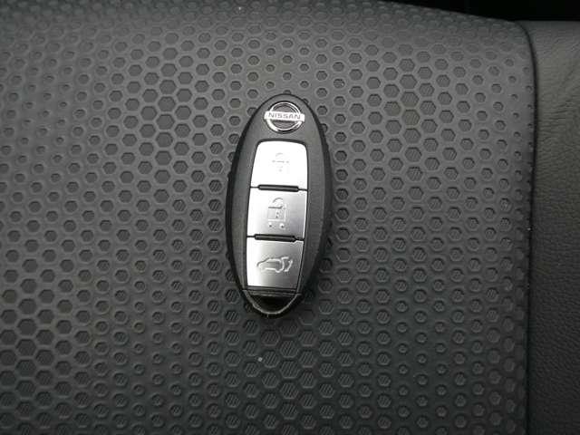 エクストレイル 2.0 20X 3列車 プロパイロット・衝突軽減ブレーキ・フルセ レーダークルコン 車線逸脱警報 Bカメラ インテリキー Aストップ LEDライト アルミホイール ETC Dレコ ナビ・TV 記録簿 エアコン メモリーナビ 盗難防止システム キーレスエントリー(17枚目)