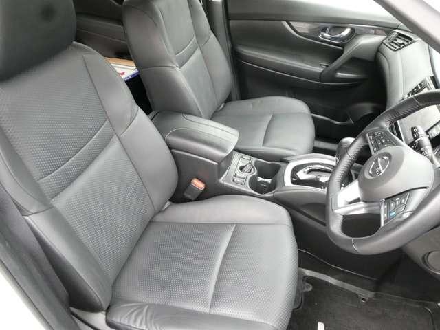 エクストレイル 2.0 20X 3列車 プロパイロット・衝突軽減ブレーキ・フルセ レーダークルコン 車線逸脱警報 Bカメラ インテリキー Aストップ LEDライト アルミホイール ETC Dレコ ナビ・TV 記録簿 エアコン メモリーナビ 盗難防止システム キーレスエントリー(20枚目)