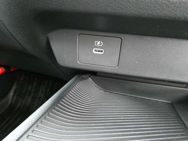 ノート １．２　Ｘ　衝突被害軽減ブレーキ・フルセグＴＶ付ナビ　バックカメラ　ＥＴＣ付　ＬＥＤヘッドランプ　レーンアシスト　インテリジェントキー　ドラレコ　整備記録簿　盗難防止システム　サイドカーテンエアバック　スマートルームミラー（14枚目）