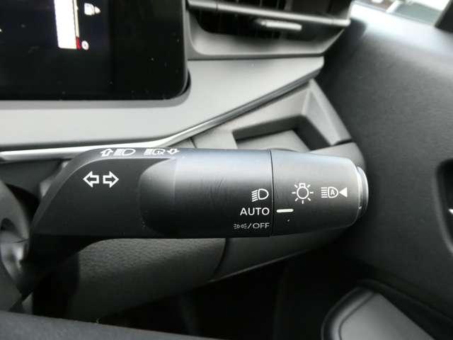 ノート １．２　Ｘ　衝突被害軽減ブレーキ・フルセグＴＶ付ナビ　バックカメラ　ＥＴＣ付　ＬＥＤヘッドランプ　レーンアシスト　インテリジェントキー　ドラレコ　整備記録簿　盗難防止システム　サイドカーテンエアバック　スマートルームミラー（17枚目）