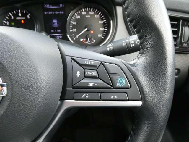 エクストレイル ２．０　２０Ｘｉ　レザーエディション・プロパイロット　本革シート　衝突被害軽減システム　アラウンドビューモニター　ＬＥＤヘッドランプ　ドライブレコーダー　ＥＴＣ　パワーシート　シートヒーター　フルセグＴＶ付ナビ（11枚目）