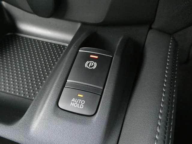 エクストレイル ２．０　２０Ｘｉ　レザーエディション・プロパイロット　本革シート　衝突被害軽減システム　アラウンドビューモニター　ＬＥＤヘッドランプ　ドライブレコーダー　ＥＴＣ　パワーシート　シートヒーター　フルセグＴＶ付ナビ（14枚目）