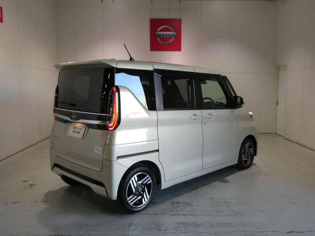 ルークス ６６０　ハイウェイスターＸ　プロパイロット　エディション　アラウンドビューモニター　両側電動スライドドア　インテリジェントキー　イモビ　助手席エアバッグ　衝突被害軽減ブレーキ　フルセグＴＶ付ナビ　ＬＥＤヘッドランプ　ＬＤＷ　ＥＴＣ　ドライブレコーダー（2枚目）