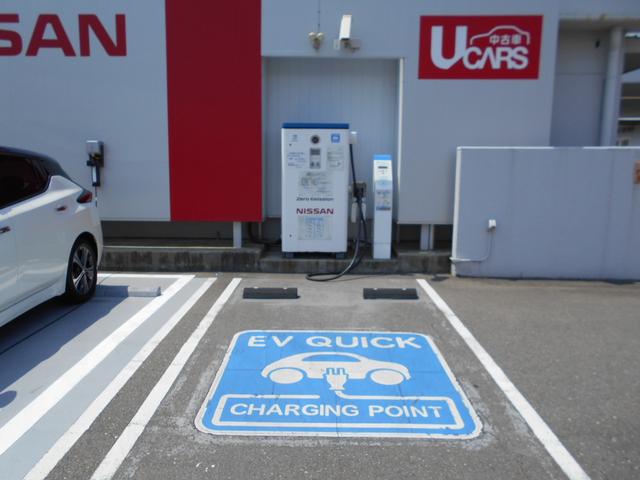 キックス １．２　Ｘ　ツートーン　インテリアエディション　プロパイロット　衝突被害軽減ブレーキ　セキュリティ　アラウンドモニター　ＬＥＤ　ワンオーナー　エアコン　ドラレコ　インテリジェントキー　記録簿　ＥＴＣ　フルセグＴＶ付ナビ　サイドエアバック　ＡＷ（26枚目）