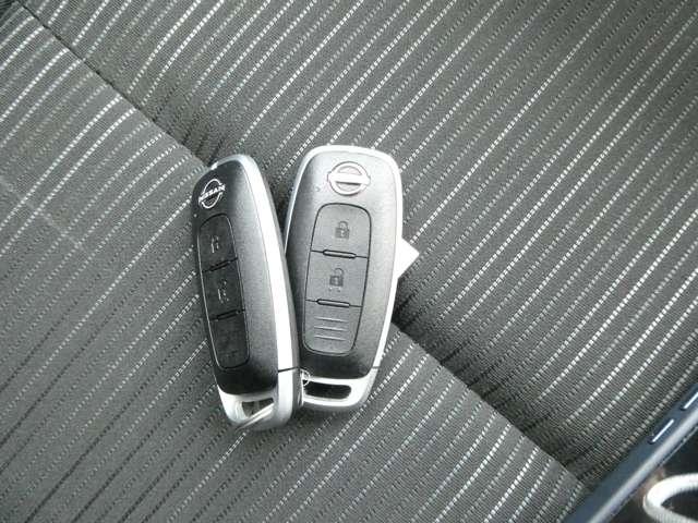 ノート １．２　Ｘ　プロパイロット・衝突軽減ブレーキ・フルセ　リアカメラ　衝突被害軽減ブレ－キ　全方位カメラ　ＥＴＣ付　禁煙車　ＬＥＤヘッドライト　レーダークルーズ　レーンアシスト　インテリジェントキー　ドラレコ　整備記録簿　盗難防止システム　ワンセグＴＶ（16枚目）