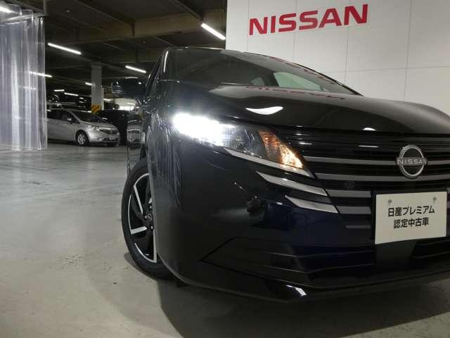 ノート １．２　Ｘ　プロパイロット・衝突軽減ブレーキ・フルセ　リアカメラ　衝突被害軽減ブレ－キ　全方位カメラ　ＥＴＣ付　アルミ　禁煙車　ＬＥＤヘッドライト　レーダークルーズ　レーンアシスト　インテリジェントキー　整備記録簿　盗難防止システム　ワンセグＴＶ　ＡＢＳ（19枚目）