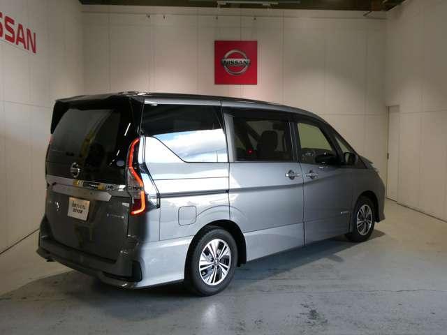 セレナ １．２　ｅ－ＰＯＷＥＲ　ハイウェイスター　Ｖ　プロパイロット・衝突軽減ブレーキ・フルセ　３６０°カメラ　エマジェンシーブレーキ　１オナ　スマキー　バックカメラ　ＬＥＤ　レーンアシスト　点検記録簿付　ＥＴＣ　ドラレコ　イモビ　サイドカーテンエアバック　フルオートエアコン　アルミホイール（2枚目）