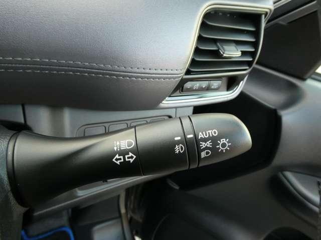 セレナ １．２　ｅ－ＰＯＷＥＲ　ハイウェイスター　Ｖ　プロパイロット・衝突軽減ブレーキ・フルセ　３６０°カメラ　エマジェンシーブレーキ　１オナ　スマキー　バックカメラ　ＬＥＤ　レーンアシスト　点検記録簿付　ＥＴＣ　ドラレコ　イモビ　サイドカーテンエアバック　フルオートエアコン　アルミホイール（18枚目）