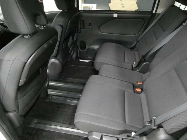 �Z�J���h�V�[�g�͑�����Ԃ��L�������b�N�X���ăh���C�u���y���߁A�������Ƃ����났�����܂��B