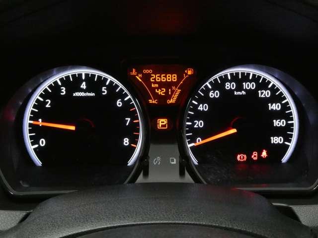 ノート 1.2 X アラウンドビューモニター 衝突被害軽減ブレーキ 社外品フルセグTV付ナビ ECOモード ドライブレコーダー 運転席助手席エアバック エアコン ABS インテリジェントルームミラー インテリジェントキー(10枚目)